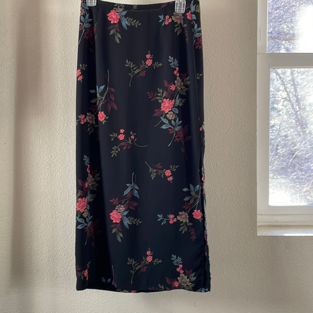 Floral Midi Skirt with Slit